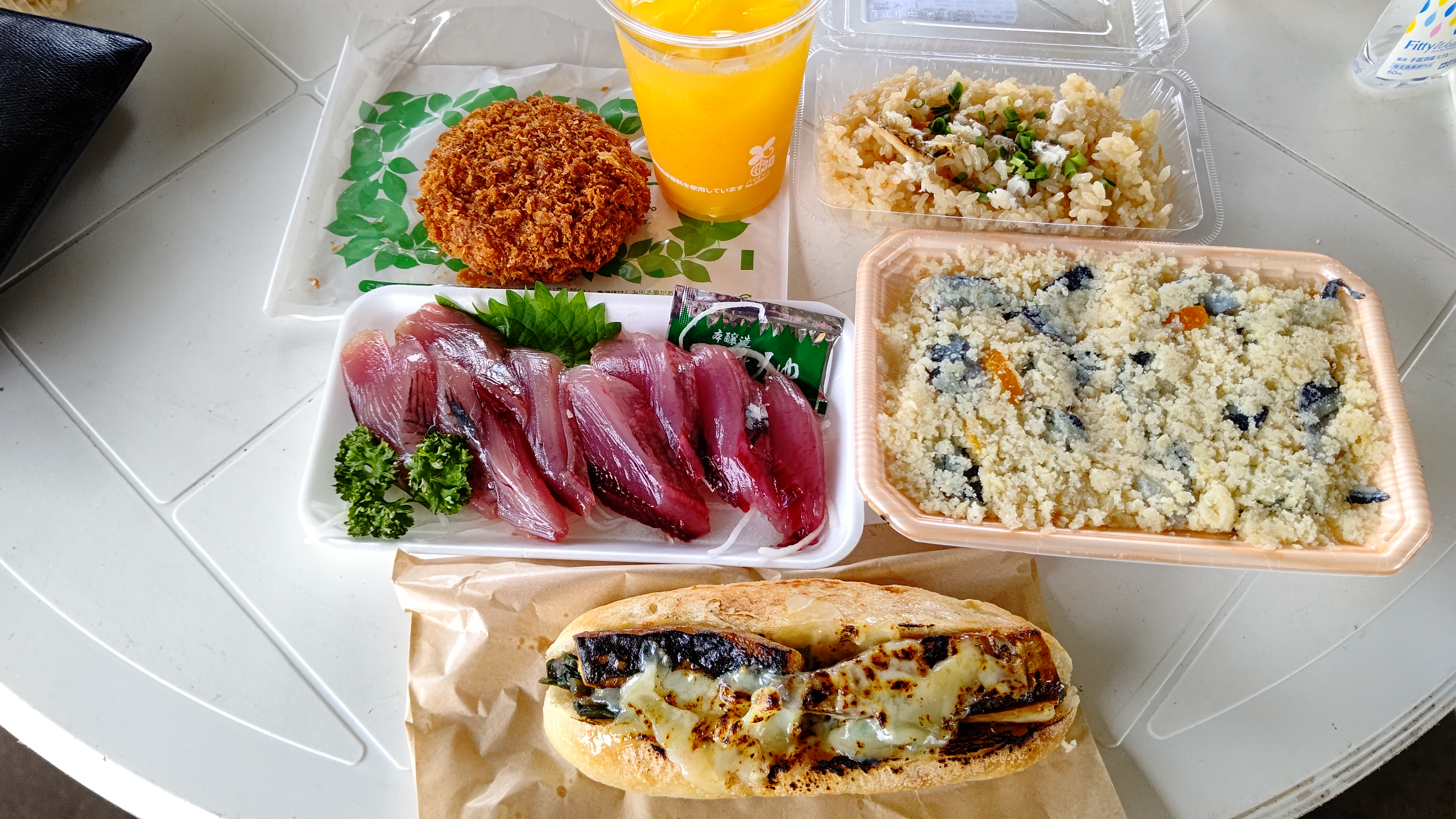 とある日の昼食メニュー(外食)