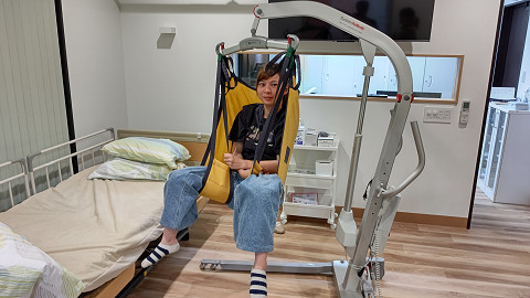 電動介護リフト